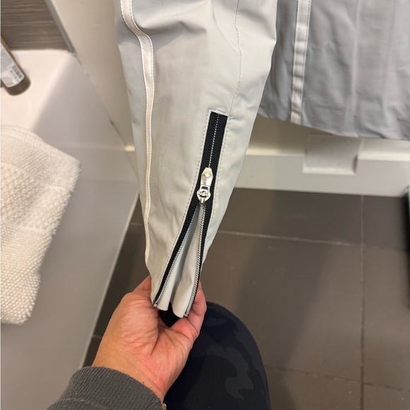 Descente Gray Ski & Snow Ladies Jacket - Picture 6 of 7